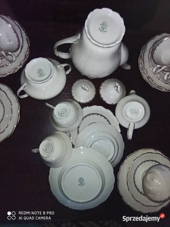 Serwis do kawy ecru ze złotem Na 12 osób Gdańsk