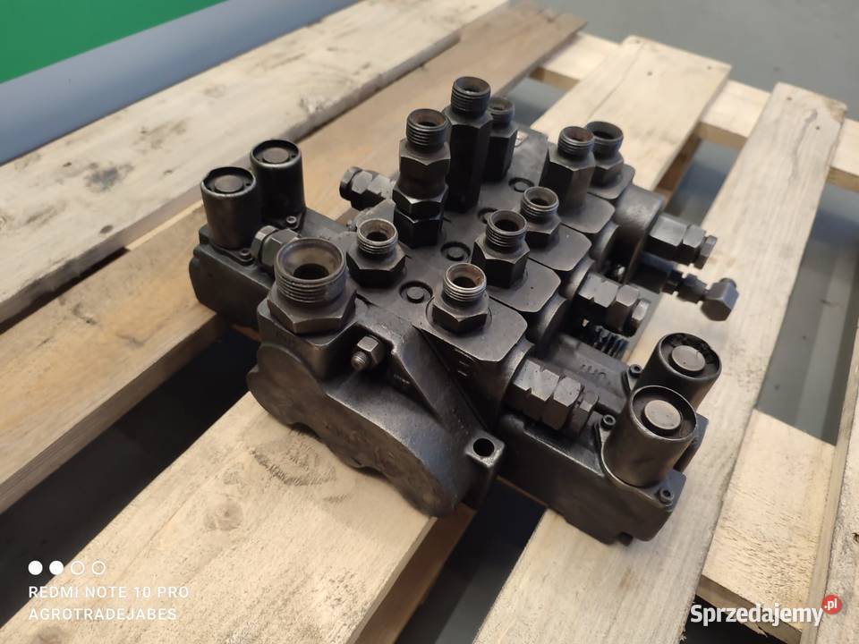 Rozdzielacz hydrauliczny 3469204182 JCB Wilkowo