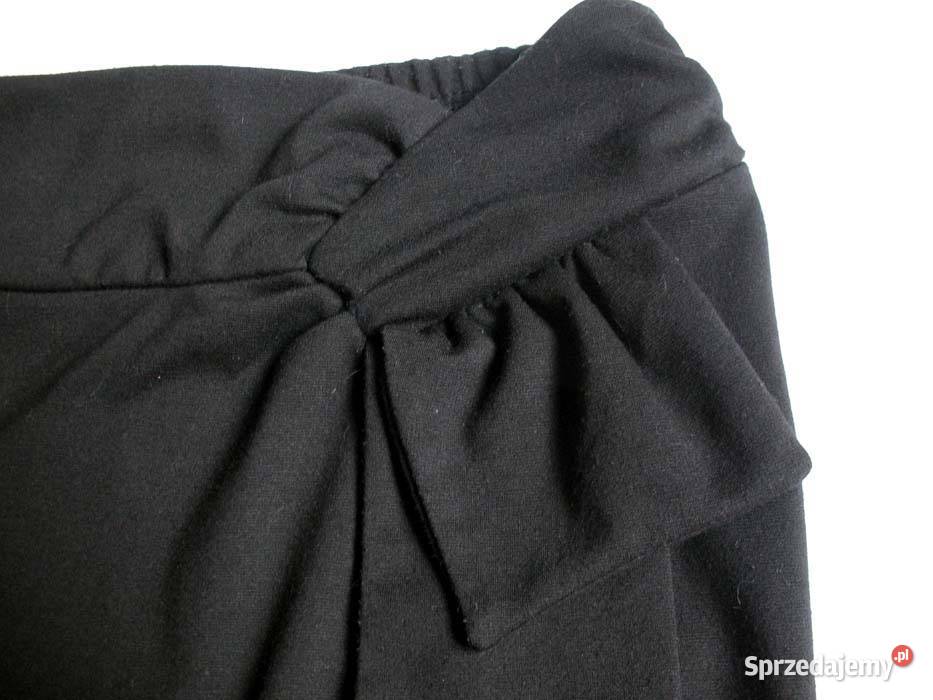 Spódnica Czarna mini dzianina 34 XS biodra 82 Bez wzoru Siedlce