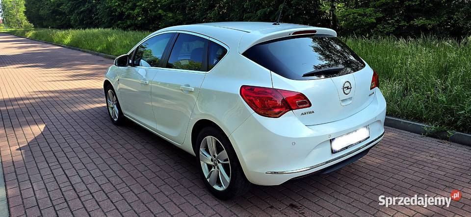 Opel Astra J 14 turbo 120 super stan tech bluetooth Astra Samochody osobowe śląskie
