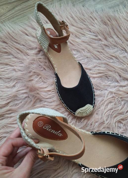 Świetne sandałki espadryle czarne na niskiej