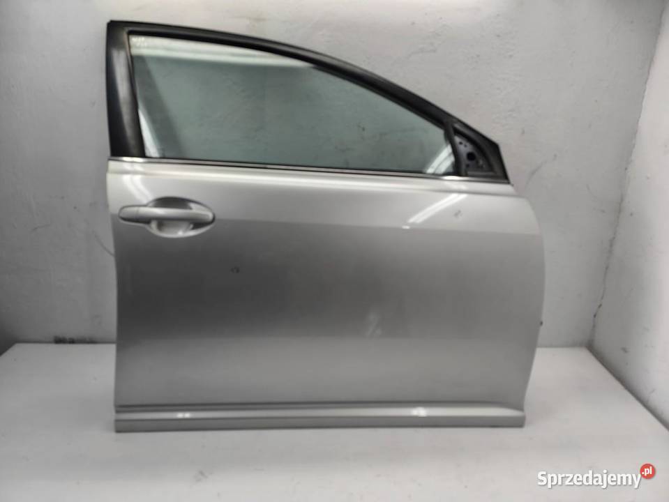 DRZWI PRAWY PRZÓD TOYOTA AVENSIS II T25 KOMBI sprzedam