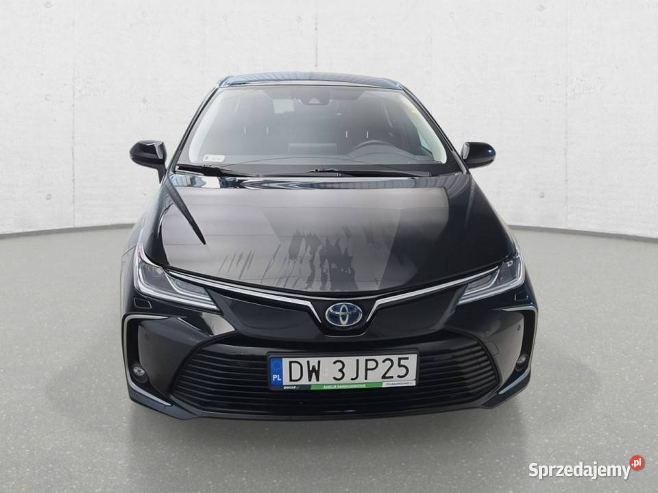 Toyota Corolla Seria E16 2012 98KM Komorniki