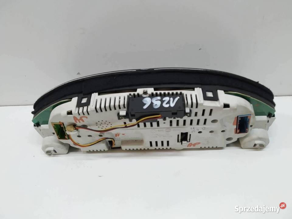 LICZNIK EU 8D0920900P 18 B 125 Audi A4 I