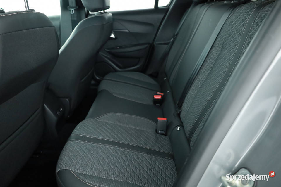 Peugeot 208 12 PureTech Piaseczno