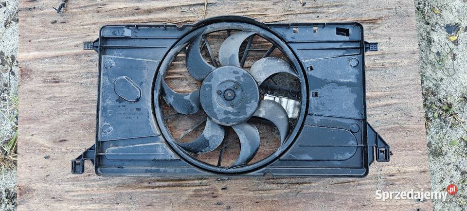 Volvo V50 S40 C30 Wiatrak Wentylator Siechnice