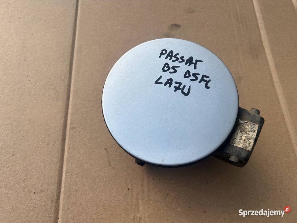 Klapka wlewu paliwa Passat b5 LA7W 3b9809857a kujawsko-pomorskie