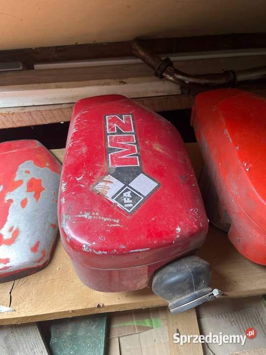 Boczek lewy mz Etz 150251 ddr Pozostałe podkarpackie