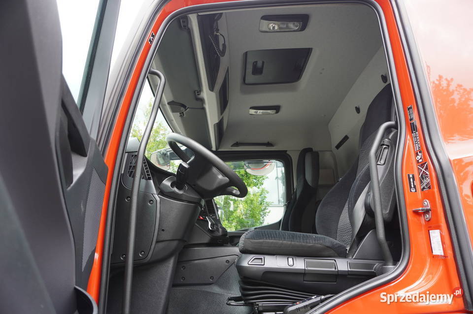 Ciągnik siodłowy MercedesBenz Actros 1833 260 Kraków