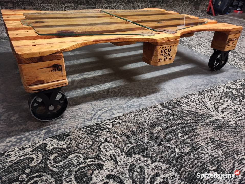 Stolik olejowany z palety DIY
