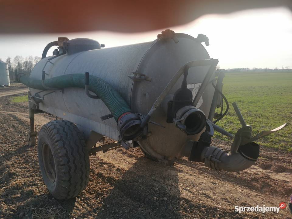 Sprzedam beczkowóz 3000l beczka wóz ascezyjny nieuszkodzony Wąwelno