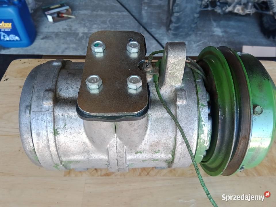 Sprężarka klimatyzacji John Deere RE 12514 Do kombajnów lubelskie Zahorów