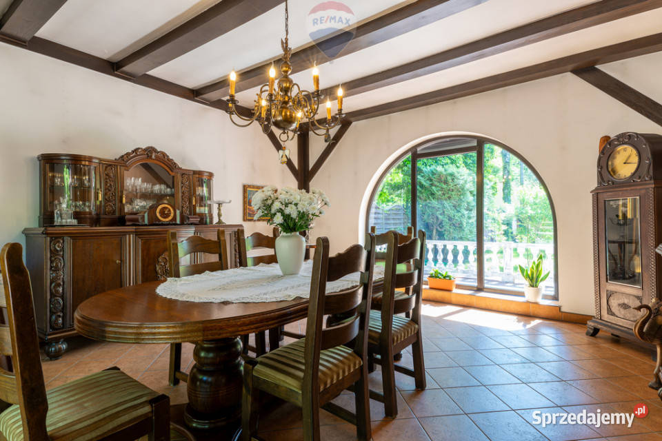 Willa i dom w podwarszawskim Milanówku Milanówek