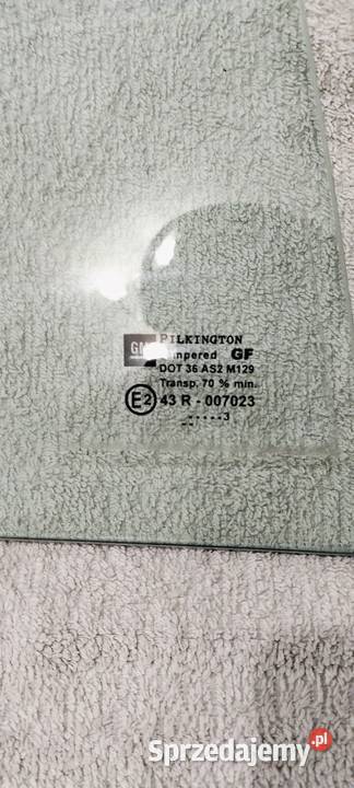 Szyba tylna stała prawa do Opel Signum Vectra C Sulechów