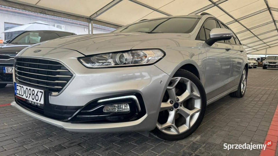 Ford Mondeo Ford Mondeo Mk5 2014 lakier metallic Zduńska Wola