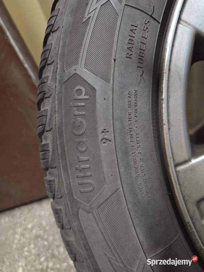 2 opony zimowe 20560R16 Dąbrowa Górnicza