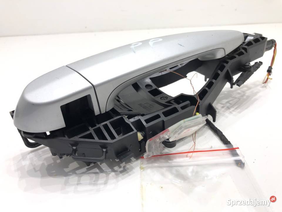 KLAMKA ZEWNĘTRZNA PRAWY PRZÓD BMW F34 Hatchback