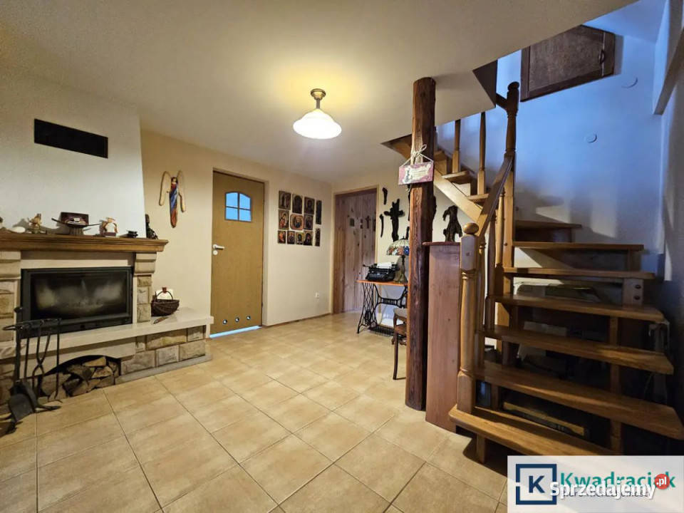 Dom wolnostojący Równe 140m2 Liczba pokoi 4