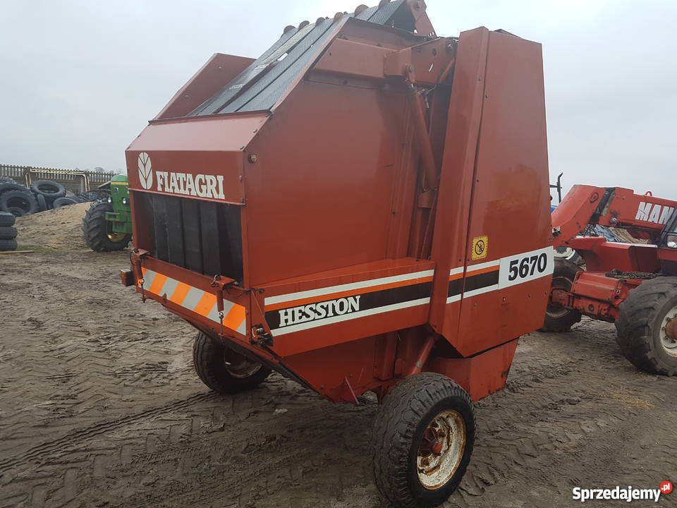 Prasa rolująca Hesston 5670 w oryginale nieuszkodzony Kostkujące lubelskie Bronowice