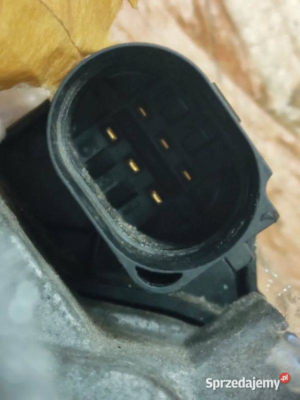 Przepustnica Fiat 500 12 8V 55192786 Części samochodowe sprzedam