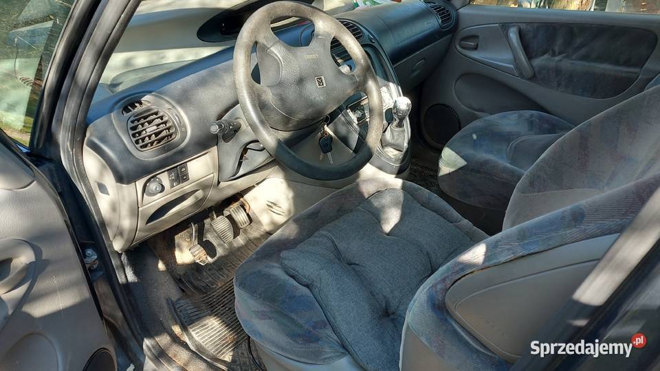 Citroen Xsara Picasso 18 Lpg 100KM Czarna sprzedam