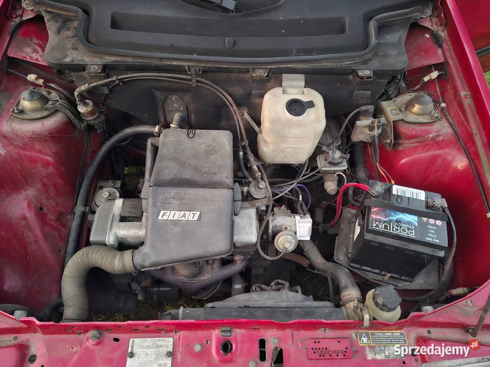 Fiat Uno 900 10 benzyna 1994 kolor Rosso Racing