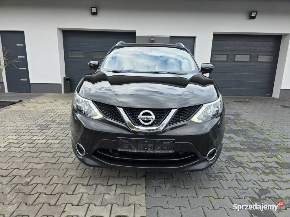 Nissan Qashqai kamera cofaniakamery Rok produkcji 2015 małopolskie