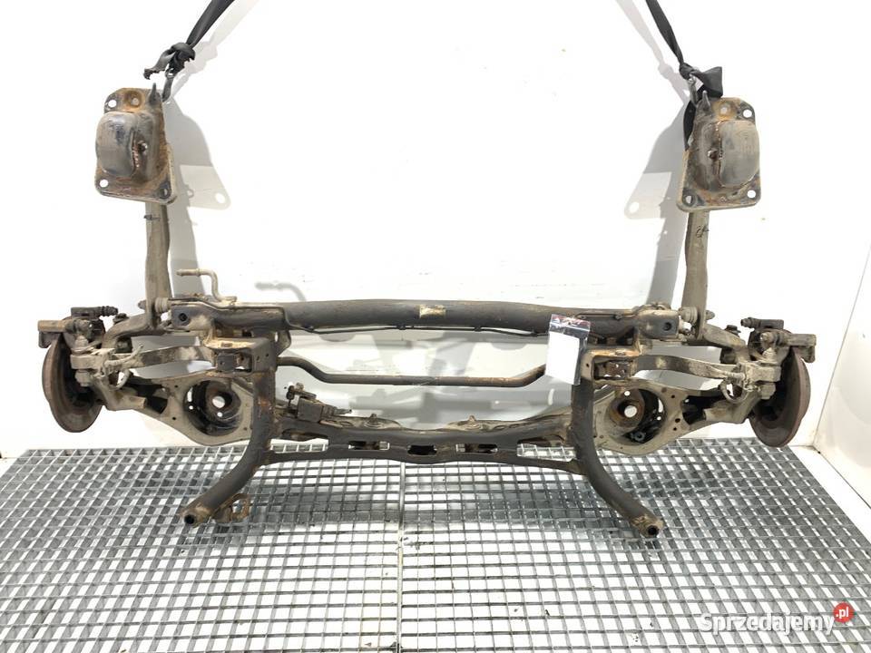 BELKA TYŁ VW TOURAN Minivan 0310 TYLNA