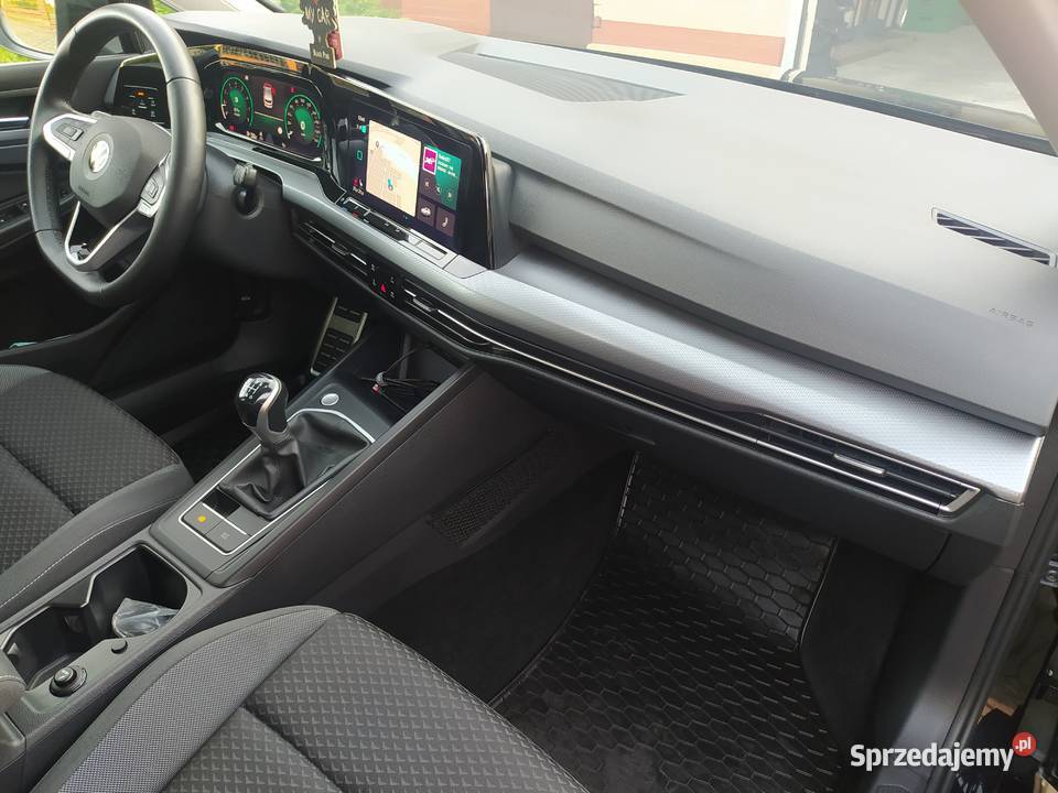 Vw golf 8 serwisowany na gwarancji do 2026 roku Przedecz sprzedam