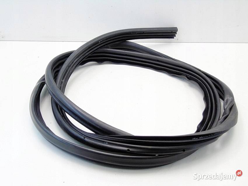 Uszczelka wnęki drzwi prawy przód Nissan Almera śląskie Sosnowiec