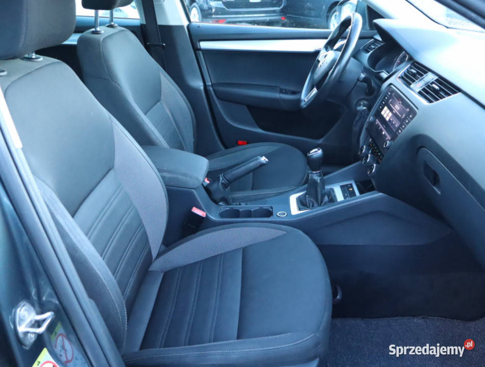Skoda Octavia 16 TDI ESP Piaseczno sprzedam