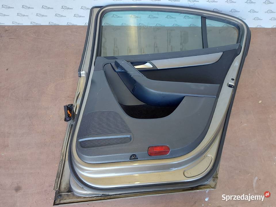 VW PASSAT 20 TDI 13r drzwi prawe tył 190 osobowe Kielce
