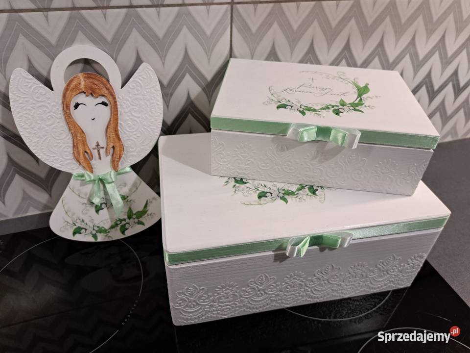 Kuferek komunijny konwalie duży personalizowany Kędzierzyn-Koźle sprzedam