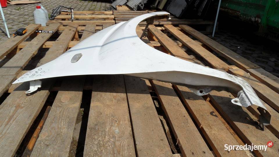 CITROEN NEMO 12r błotnik prawy przód