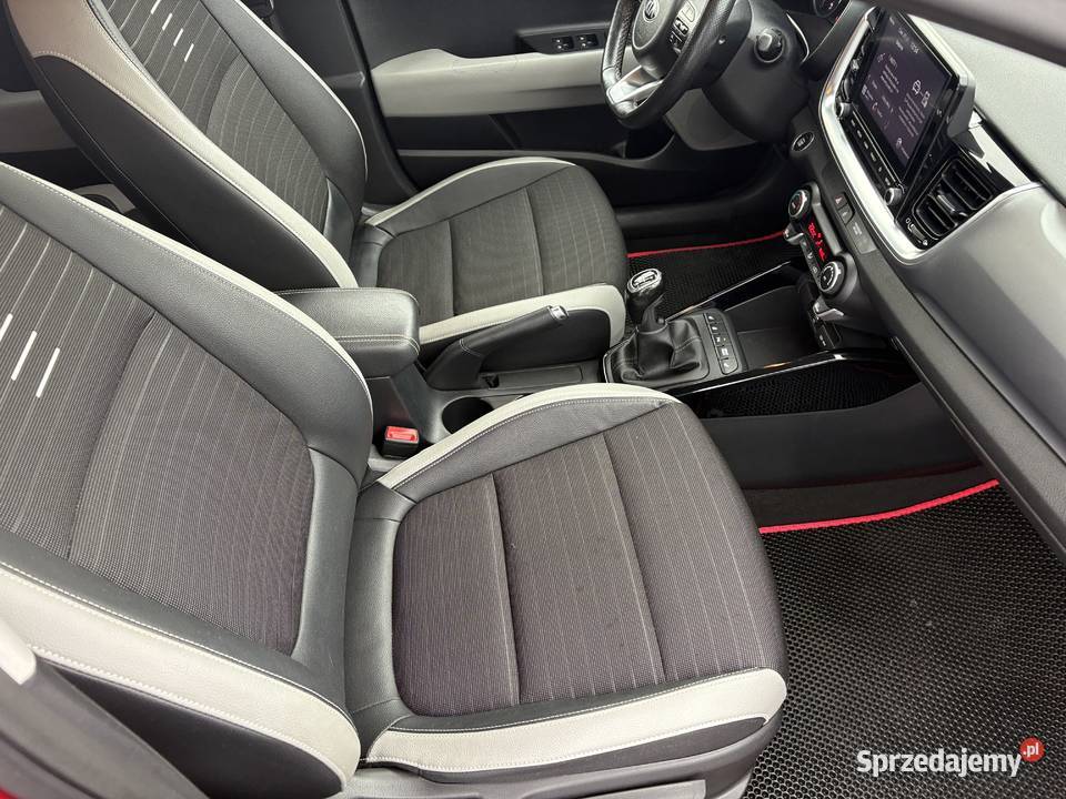 Salon BezwypKlima kamera cofaniaI właścicelSkóra Libiąż