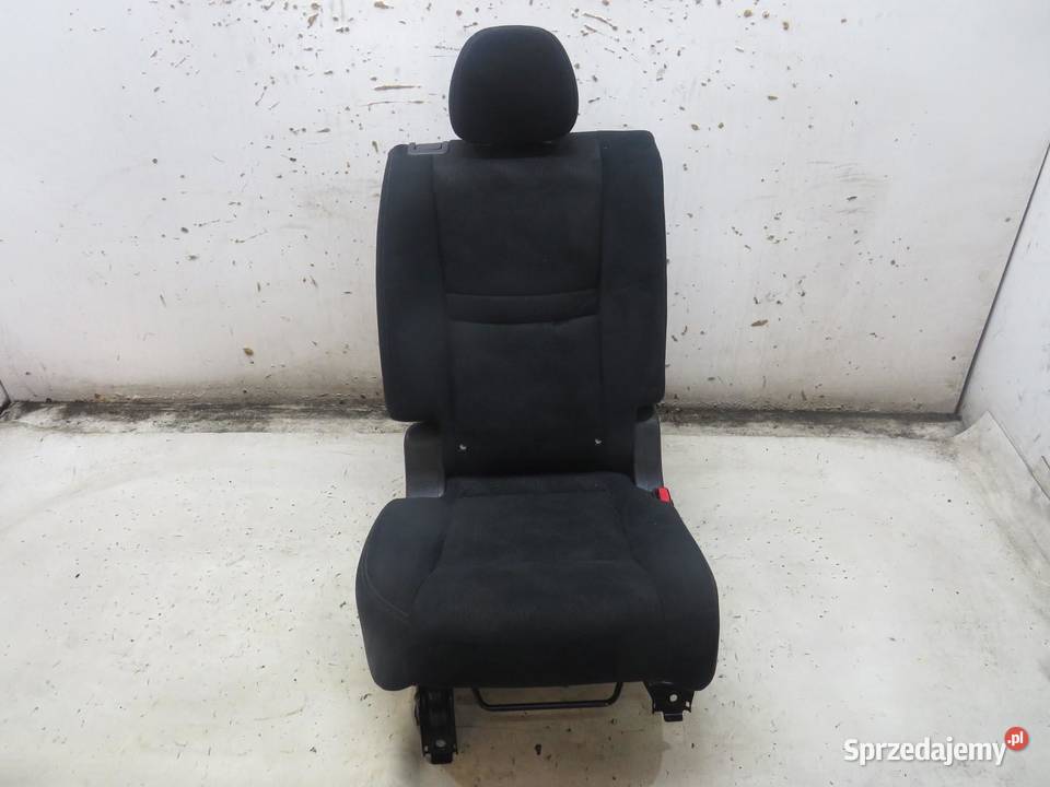 KANAPA TYLNA XTRAIL III T32 osobowe lubelskie sprzedam