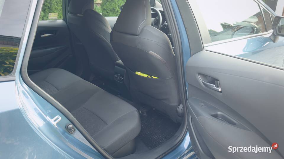 Toyota Corolla Kombi 18 Hybrid ComfortTechZimowy 101500km Żyrardów sprzedam