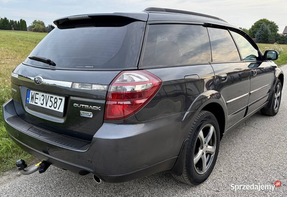 SUBARU Outback niski przebieg 183 Wyposażenie 2000cm3 Warszawa