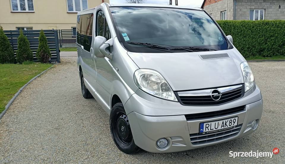 Opel Vivaro 9 osobowy Lisie Jamy sprzedam