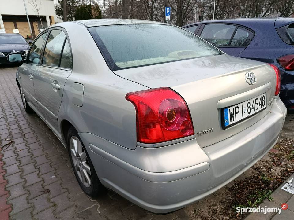 Avensis 20 benzyna klima 4xel szyby ładna Warszawa