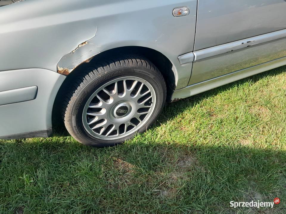 VW Golf IV 18 benzyna Cabrio z de alu BBS skóra wspomaganie kierownicy Wronki