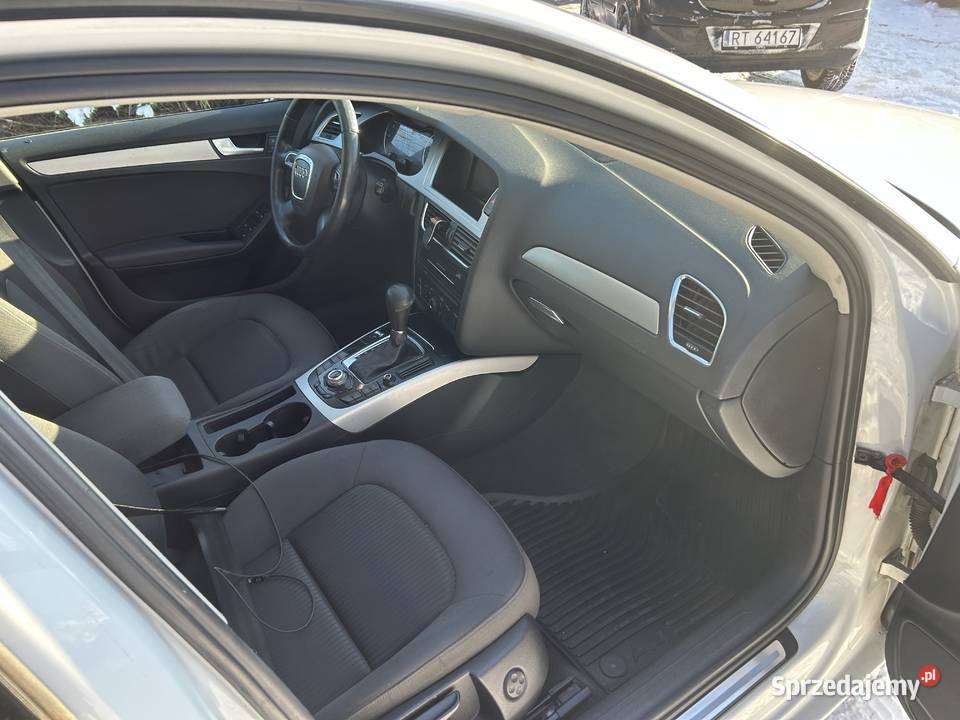 Audi A4 b8 2011 140KM A4 Sandomierz sprzedam