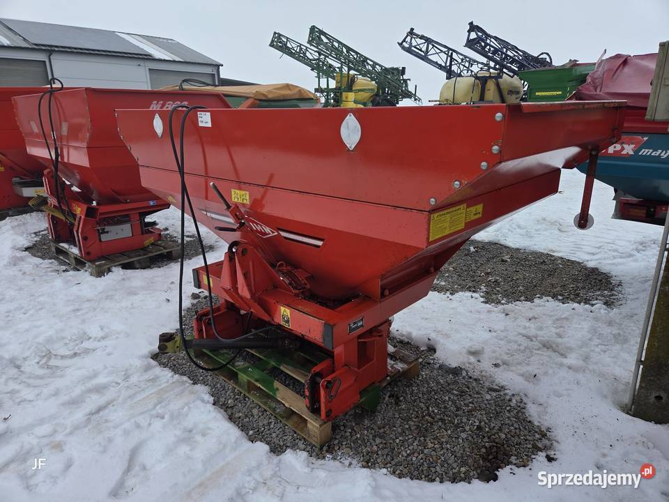 Rozsiewacz NAwozu KUHN ZSB 900 Sprawny w b Gąsewo