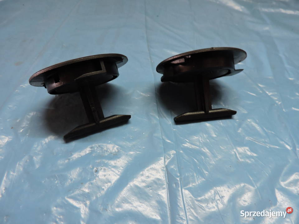 Zamki pokrywy koła zapasowego Ford focus mk1 18 Myszków