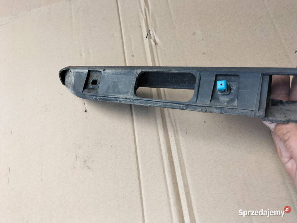 GOLF II 2 BLENDA LISTWA KLAPY