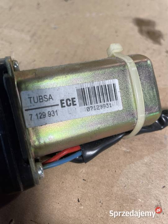 Zamek dociąg tylnej klapy 7129931 bmw 5 e61 Szczecin sprzedam