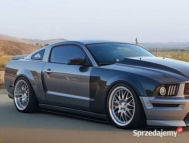 Listwy dokładki progów Mustang 20052009 GTShelby Krasnystaw