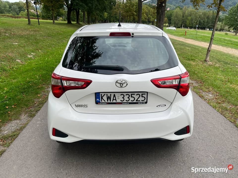 Toyota Yaris III 15 Active 112 Salon Kalwaria Zebrzydowska