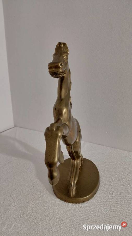 Duża Figura Konia z mosiądzu Krzykawa