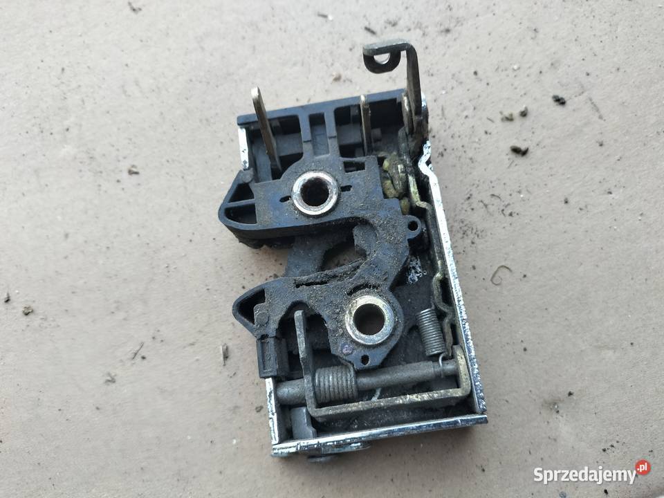 Audi 80 B4 80B4 ZAMEK DRZWI osobowe Zamki, wkładki i kluczyki Kamień-Kolonia